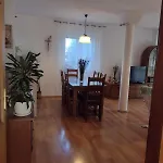 Apartmán Spacious With Parking&garden *