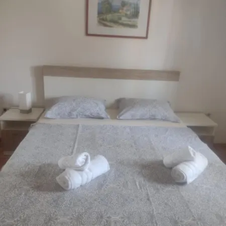 Appartement Spacious With Parking&garden
