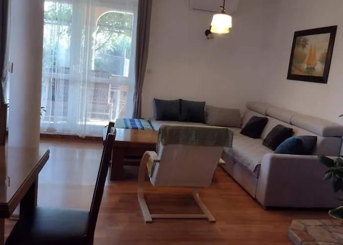 Apartment Spacious With Parking&garden *