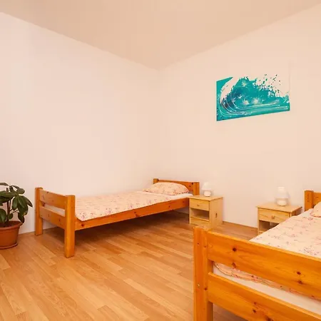 Apartment Spacious With Parking&garden *